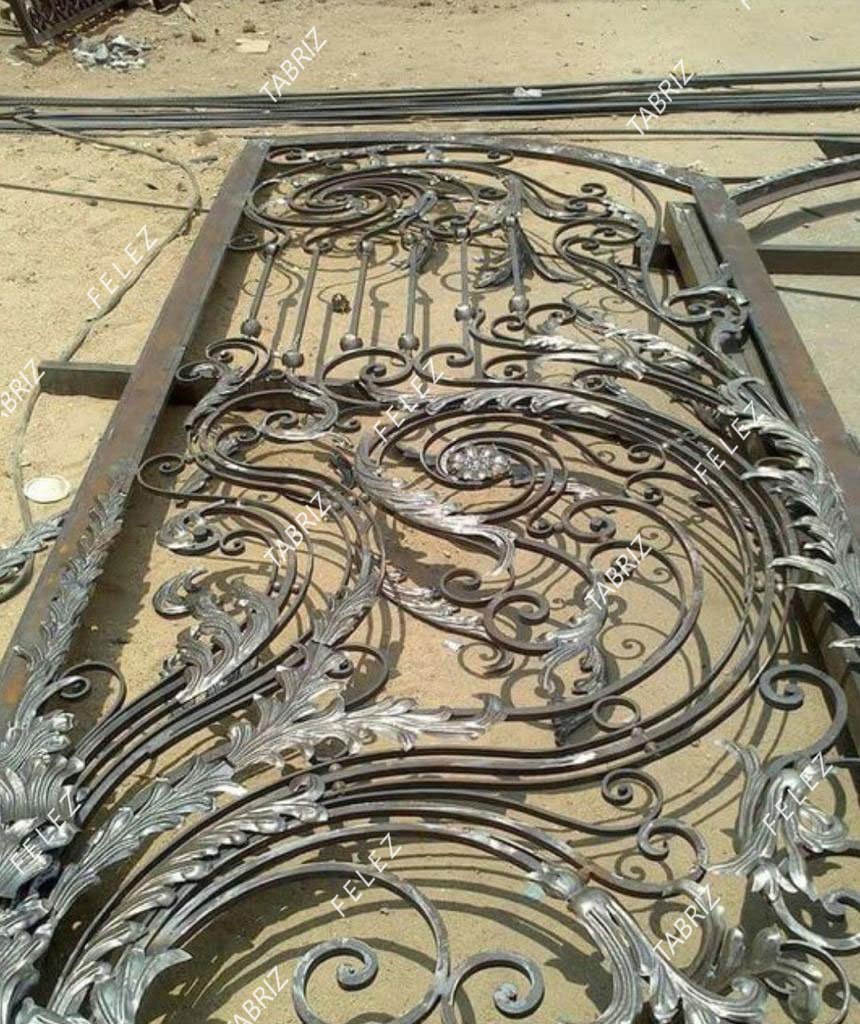 آماده سازی درب فرفورژه